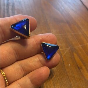 Vintage triangular cobalt blue lucite gold tone bullet toggle cuff link set